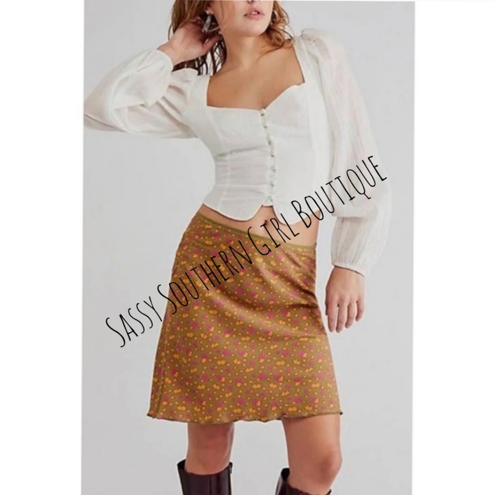 🆕⭐Free People olive green floral flirty skirt - Picture 5 of 12
